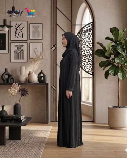 Aria Heart-Embroidered Abaya- Black Edit